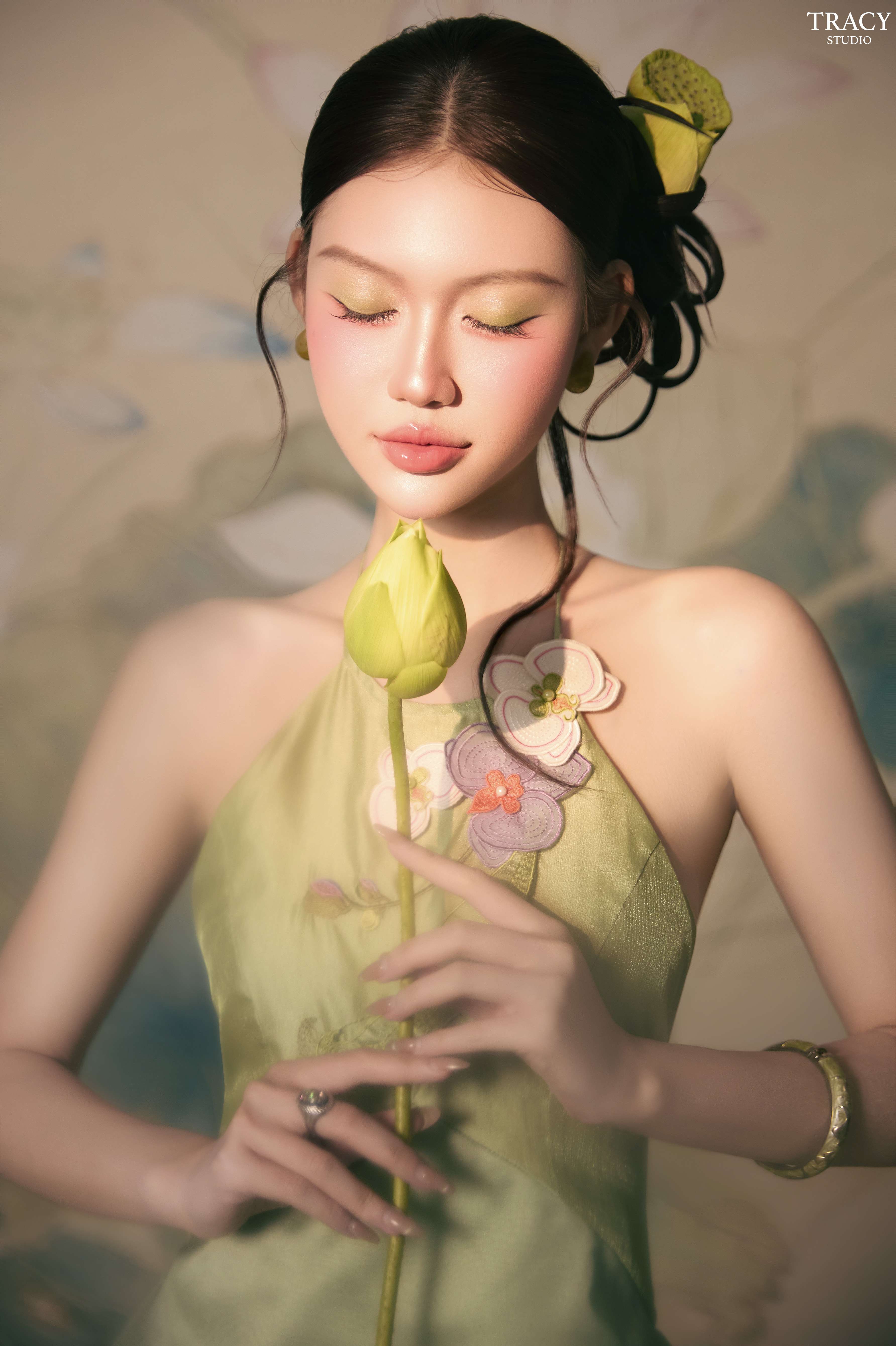 frontend/img/gallery/concept-sen/tracy-studio-chup-sen (10).jpg